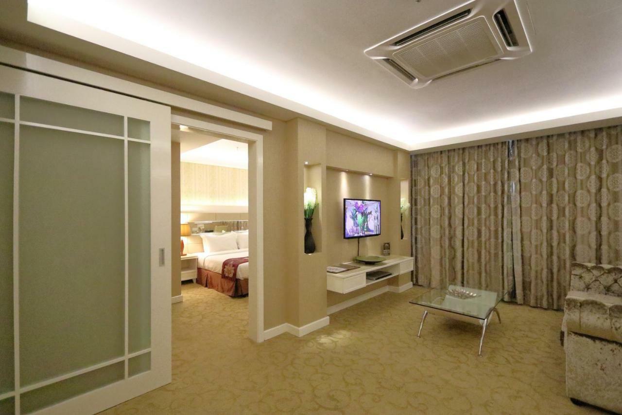 The Guest Hotel & Spa Port Dickson Exterior photo